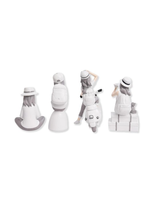 Lot de 4 sculptures – 04.822D